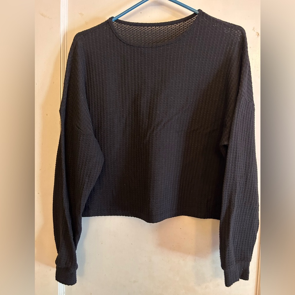 Drop Shoulder Waffle Knit Lounge Top in Black - Size Medium